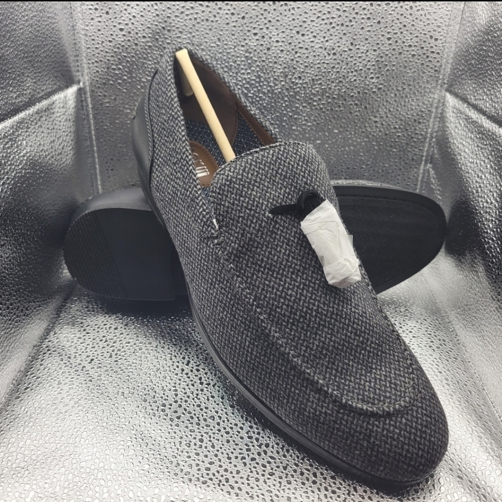 Bar III Men's loafers sizes vary - Picture 1 of 7